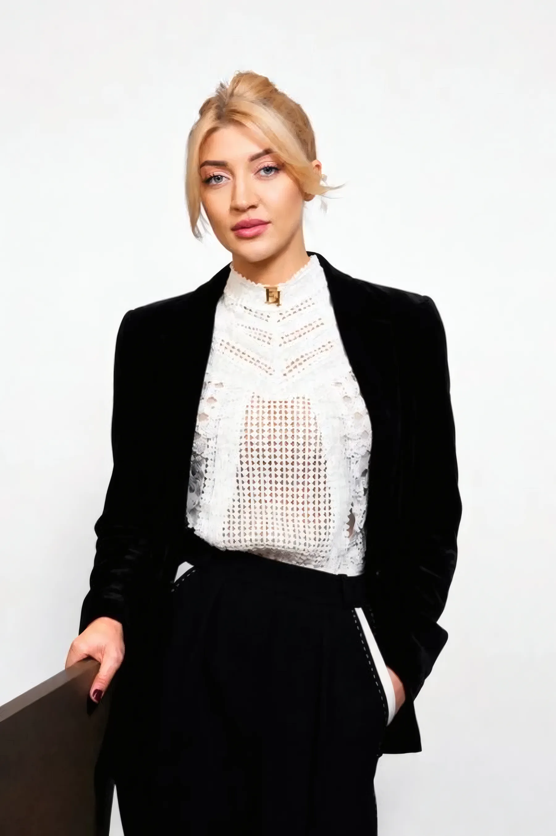 Alina Conu — Founder & Managing Partner